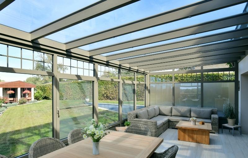 veranda glazen dak en aluminium dakprofielen